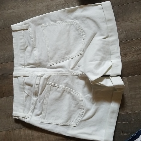 Lauren conrad Jean shorts - Picture 3 of 3